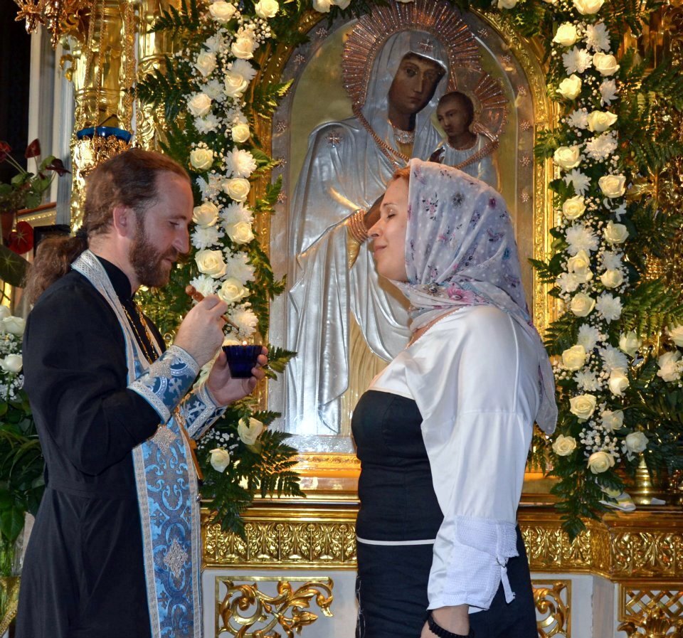  Царица Небесная явно благоволила показать всем, что всякий, с верою припадающий к Лику Её, не отойдет не услышанным. Источник: http://www.brooklyn-church.org/peschanskaya-ikona-presvyatoj-bogorodicy.html
