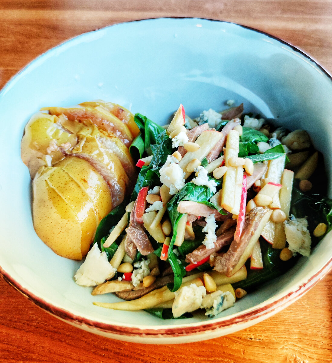 Салат с уткой