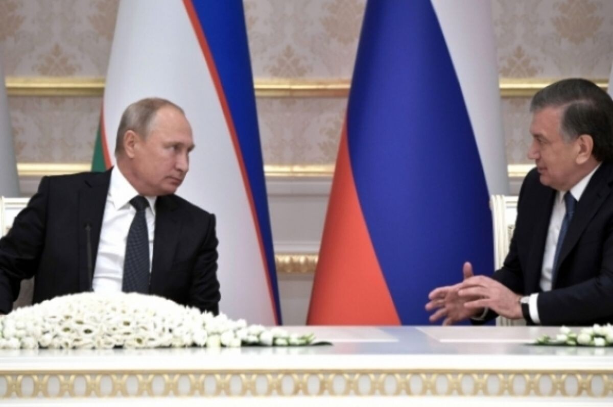    Президенты России и Узбекистана провели телефонный разговор