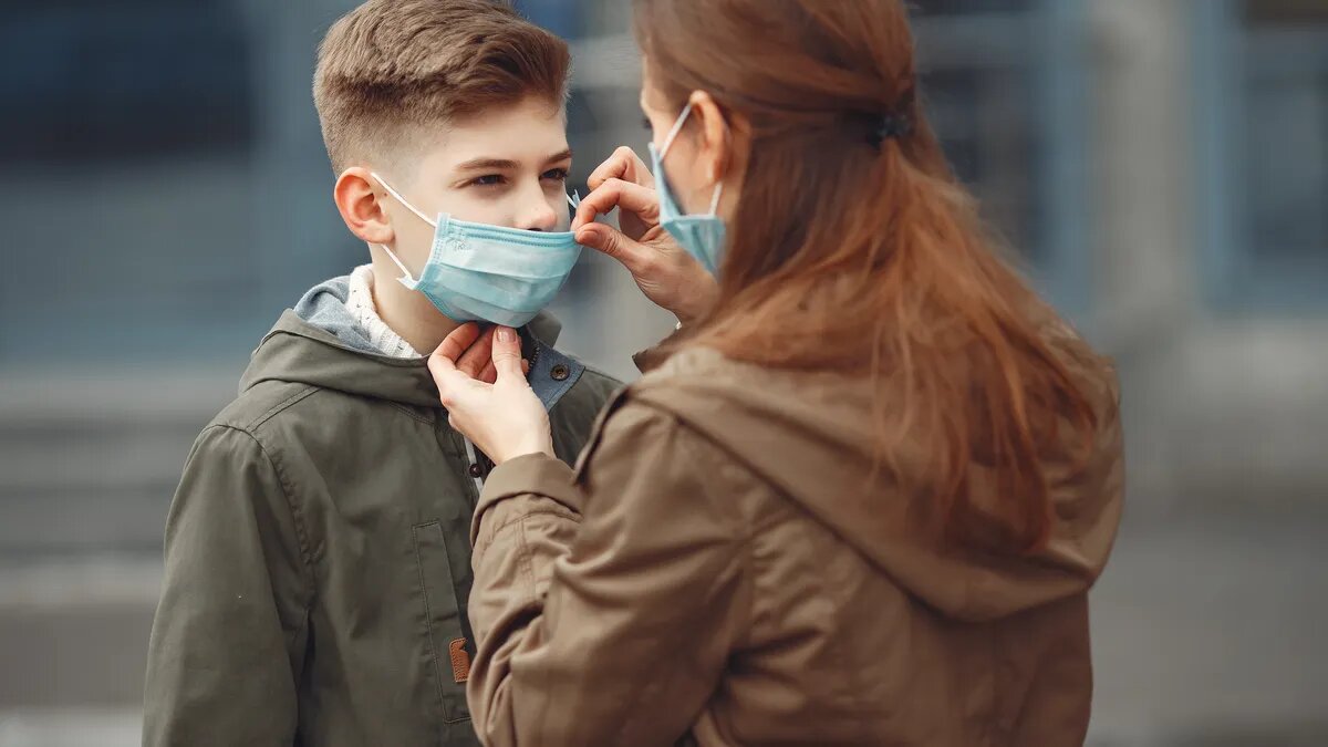 По состоянию на 23 августа, за последние сутки было обнаружено более 30 тысяч новых случаев заражения коронавирусом. Фото: freepik.com