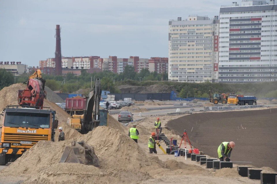     В Петербурге хотят продлить проспект Авиаконструкторов до реки Каменки. Владимир ВЕЛЕНГУРИН