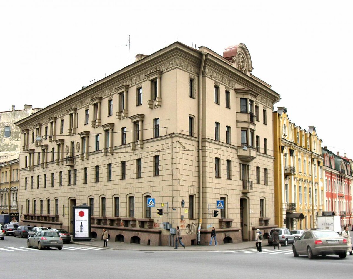 г. Санкт-Петербург, наб. р. Фонтанки, д. 12