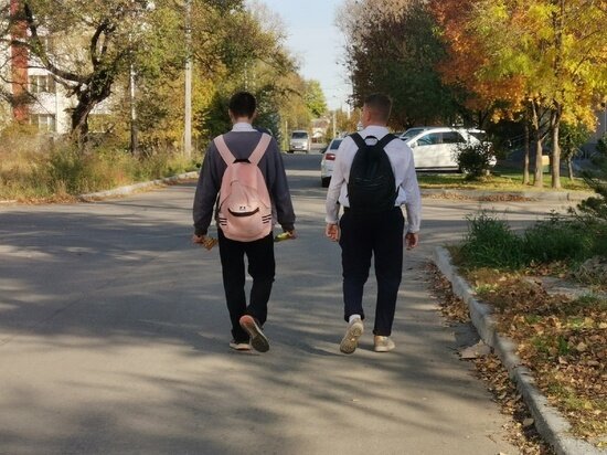     Без ям и ухабов лежит путь к школе №41 в Хабаровске Ольга Григорьева