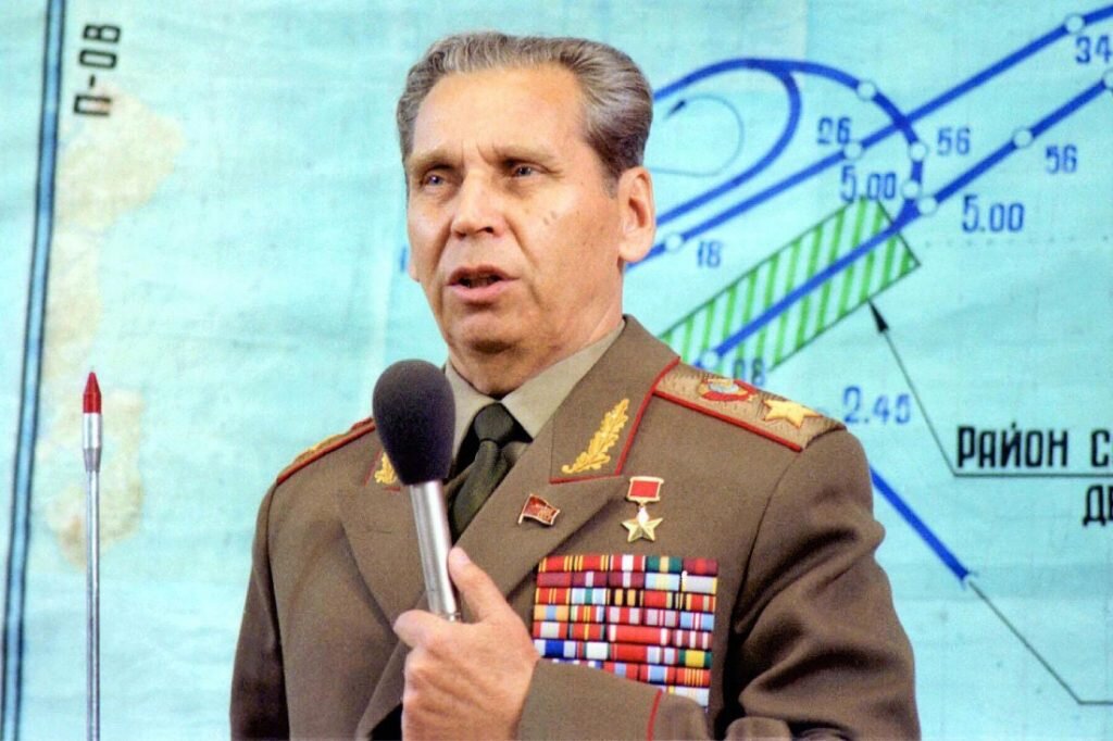 Начальник Генерального Штаба Маршал Советского Союза Н. В. Огарков