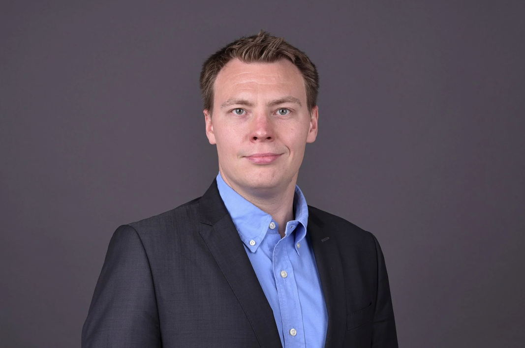 Никлас Мазур проводит исследования в Центре изучения проблем безопасности при Университете ETH в Цюрихе © /Masuhr/dpa