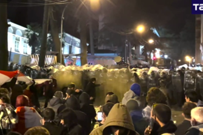    митинг в Тбилиси © ТАСС