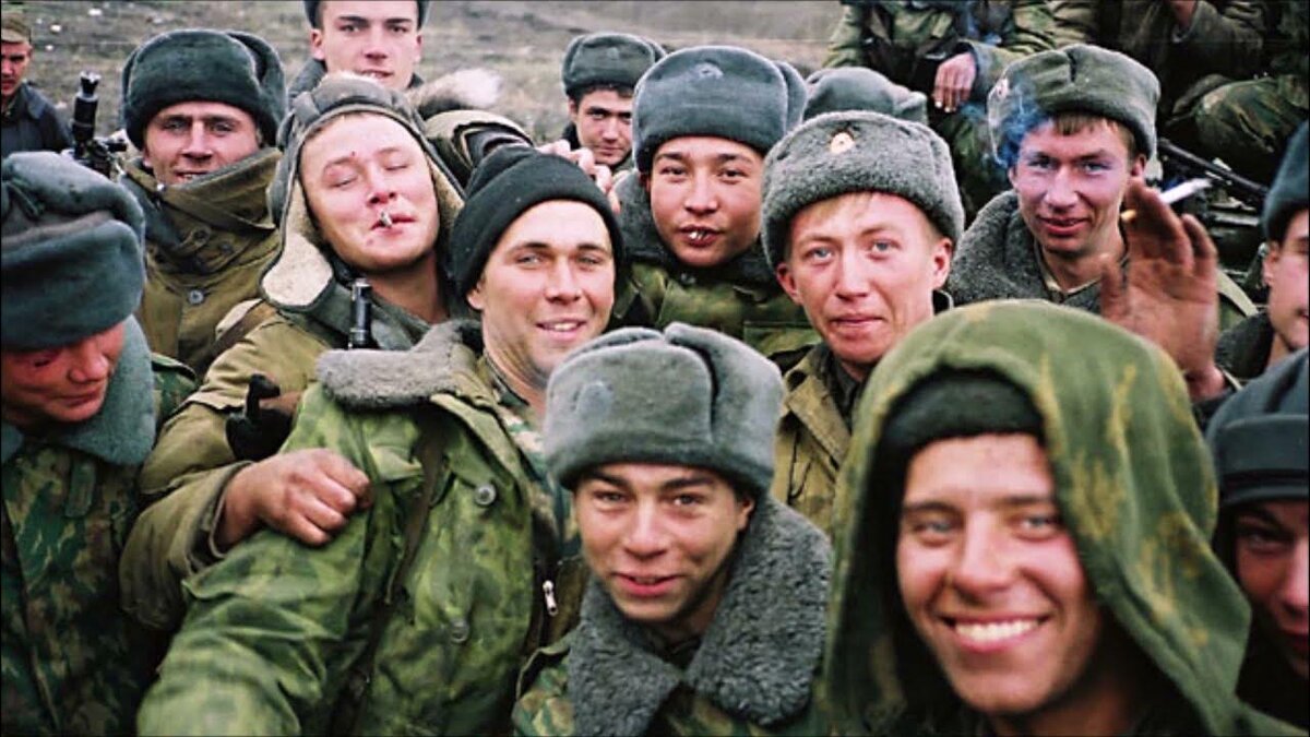 Первая чеченская война штурм грозного. Развед рота спецназа. Ребята воюют. Молодые ребята в чеченской войне. Российские воины на украине.