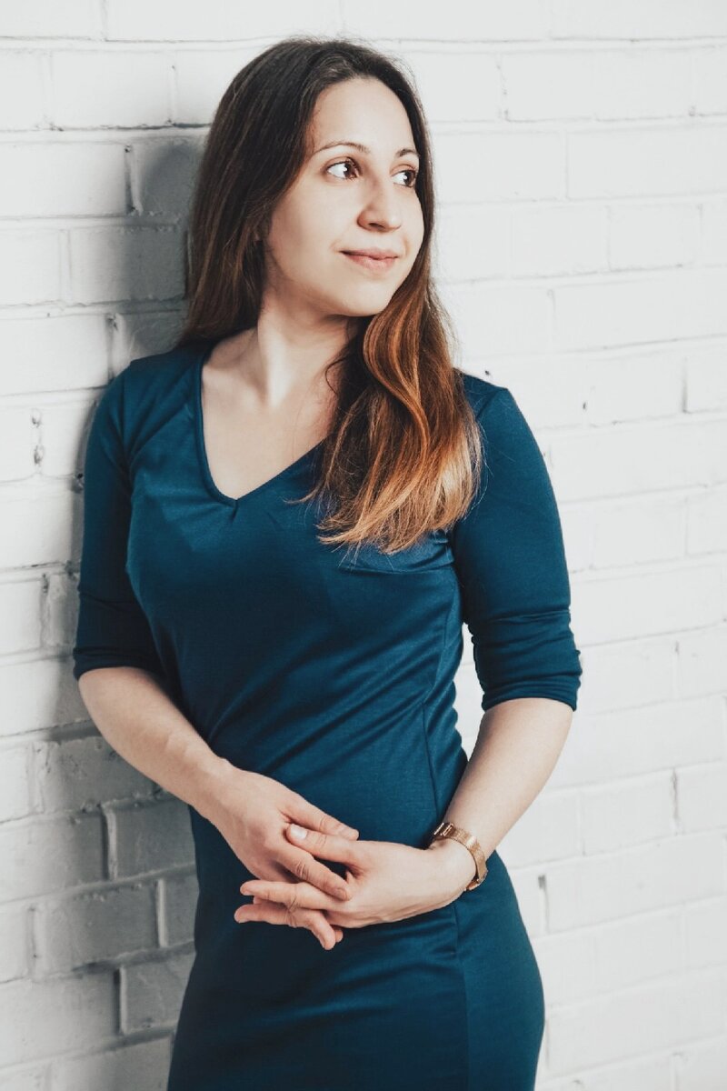 Она учит рассказывать истории