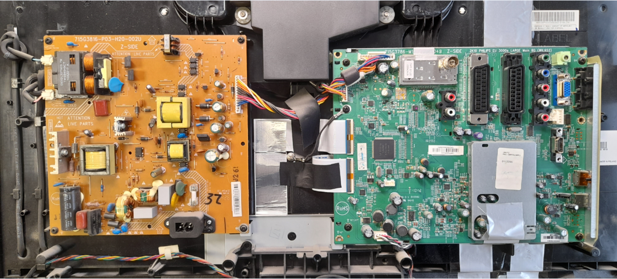 Телевизор Philips 32pfl3605/60 не включается Ремонт (колхозинг ...