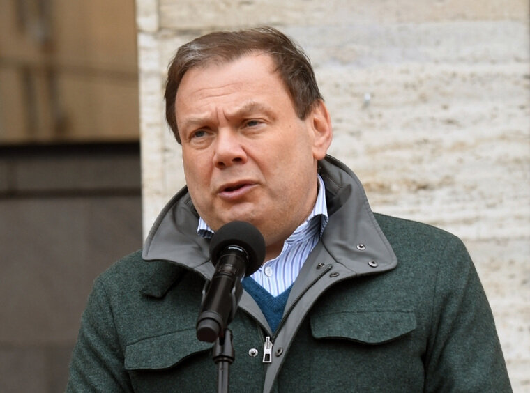    Фридмана задержали в Лондоне