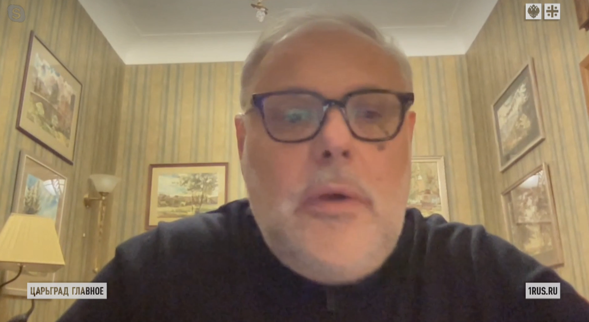 МИХАИЛ ХАЗИН: "КОНЕЧНО, ПРОБЛЕМЫ ЕСТЬ. ОПЯТЬ ПОЯВИЛИСЬ СТОРОННИКИ "ПАРТИИ МИРА", КОТОРЫЕ НА ЭТОТ РАЗ ХОТЯТ СДАТЬ НАШУ НЕФТЬ". ФОТО: ЦАРЬГРАД 