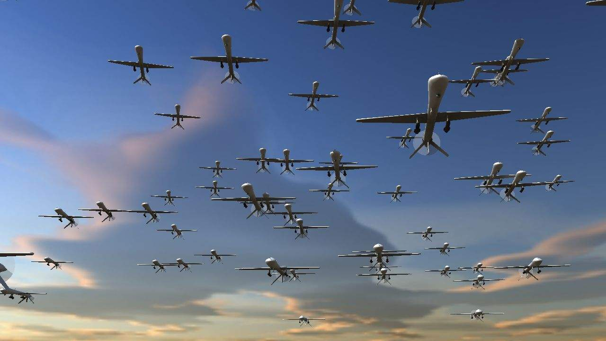 Рой беспилотников. Фото discover24.ru