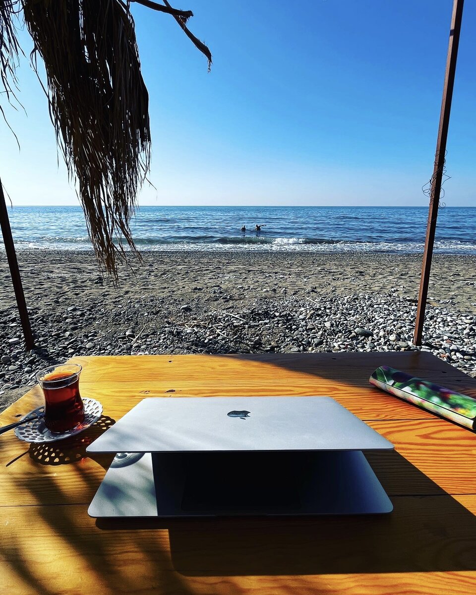 классное рабочее место для удаленщиков!