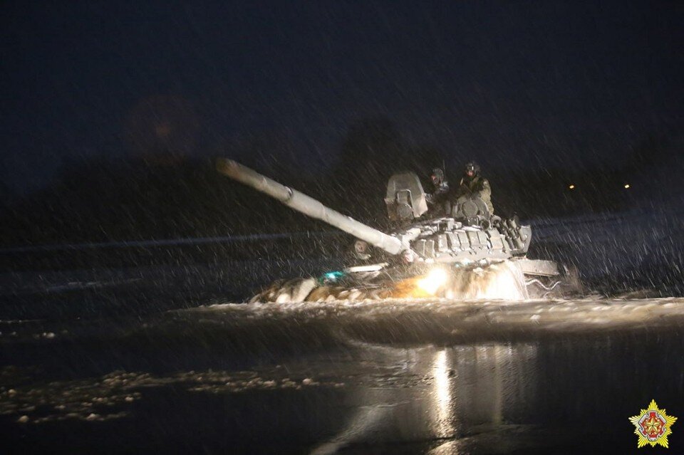     В Беларуси продолжаются мероприятия боевой подготовки военных. Фото: Олег Некало | «Ваяр»