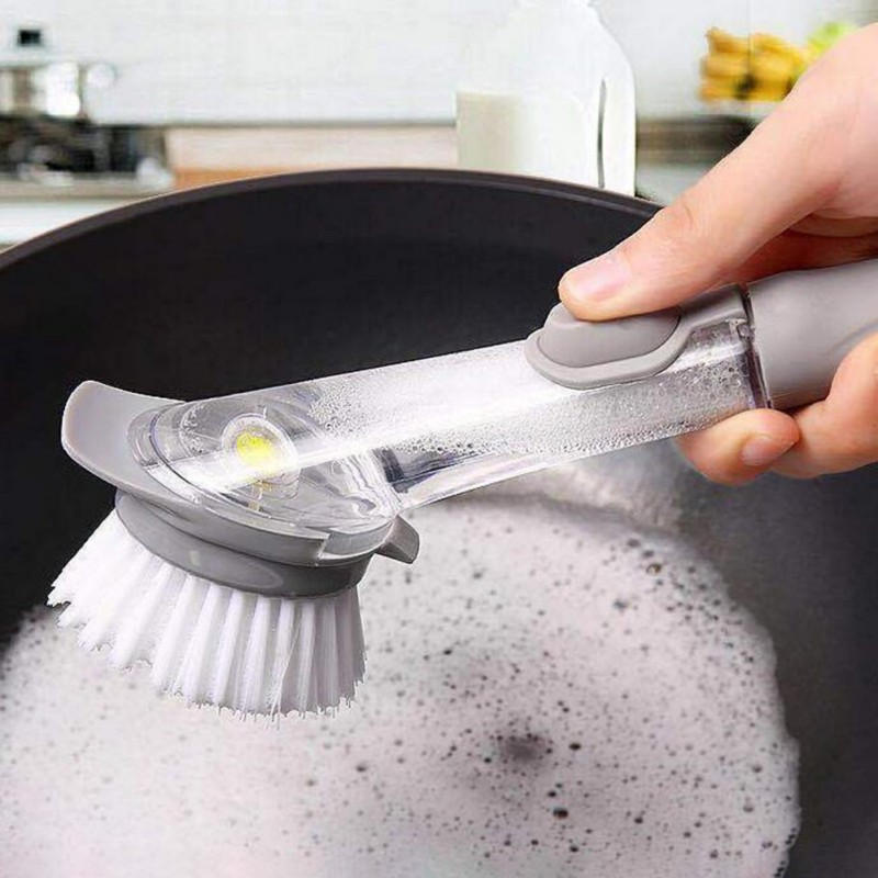Почему в Финляндии хозяйки не используют губки для мытья посуды: что придумали вместо них