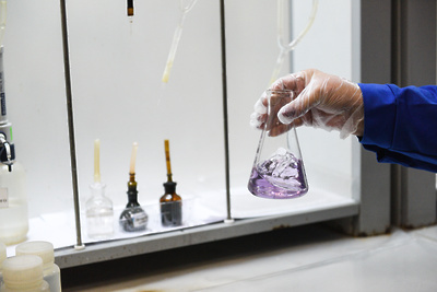    Лаборатория ©Пелагия Тихонова РИАМО