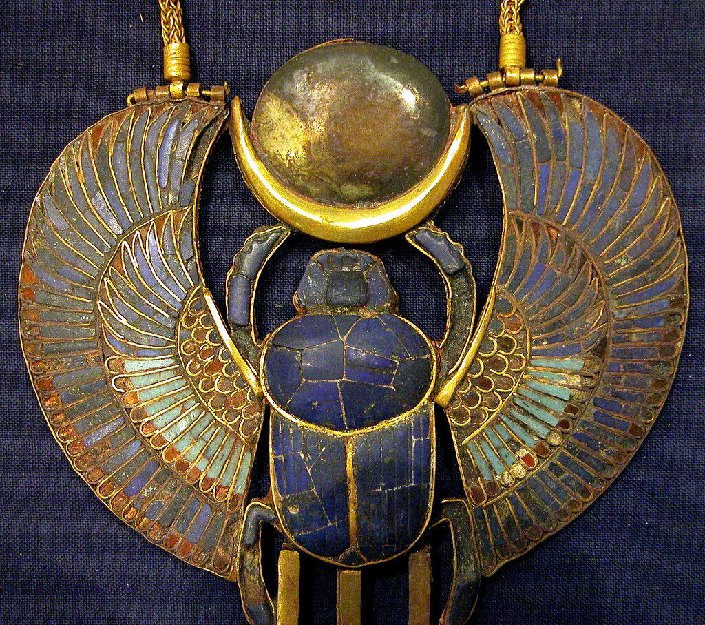 Сквозь века: украшения Древнего Египта