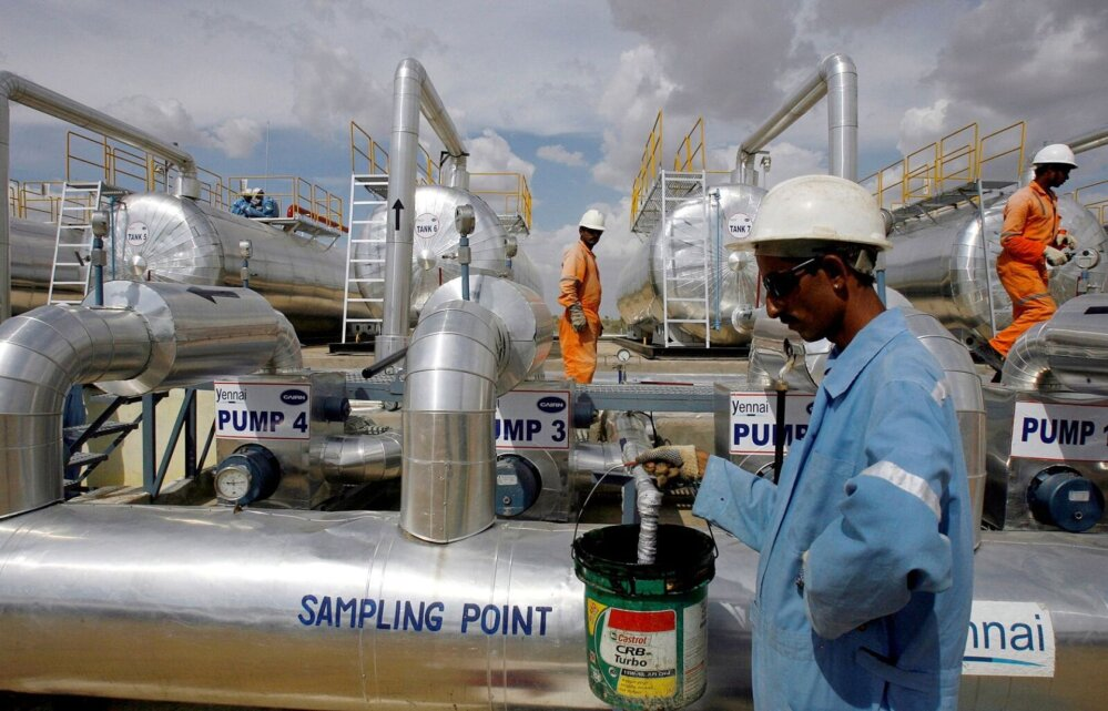 Индия превращает российскую нефть в подходящее для Запада топливо