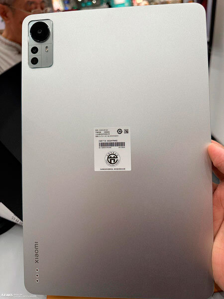 Фейковое фото Xiaomi Pad 6