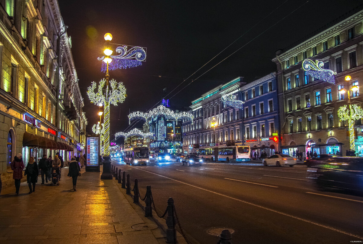 Сегодня вечером спб. Невский проспект Санкт-Петербург зима. Невский проспект Санкт-Петербург зимой. Питер новогодний Невский проспект. Питер Невский проспект 2020