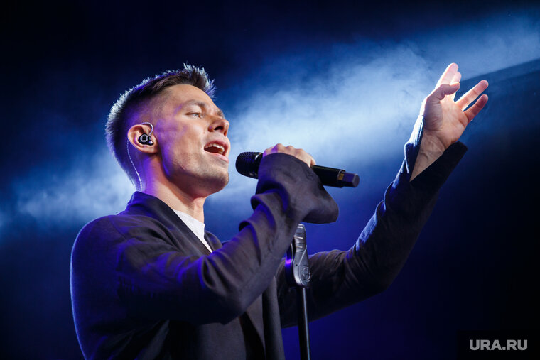    Стас Пьеха выступил на вечеринке в Тюмени