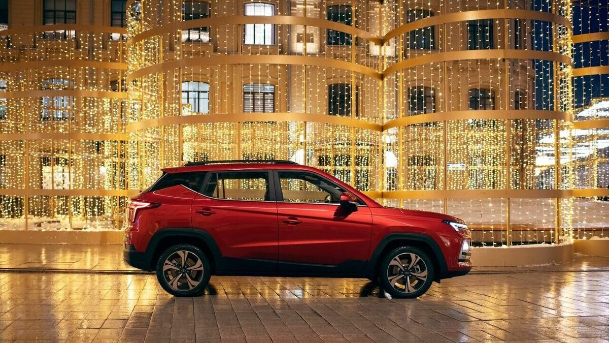     Купить новый «Москвич» теперь можно и в Ставрополе. Правда, цена автомобиля, на взгляд многих покупателей, высоковата даже для китайца с российским шильдиком. Что известно о темной лошадке российского автопрома — выяснил NewsTracker.