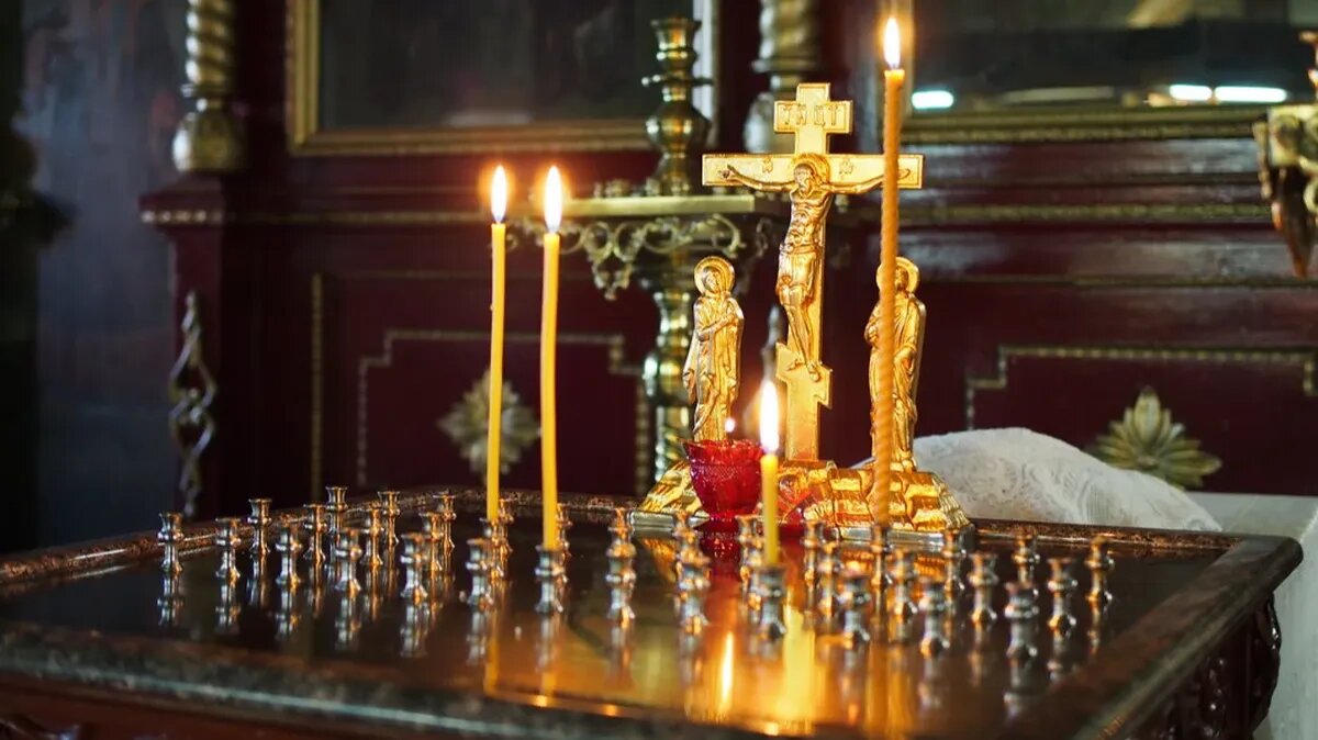 Канун – заупокойный подсвечник. Фото: fotokto.ru