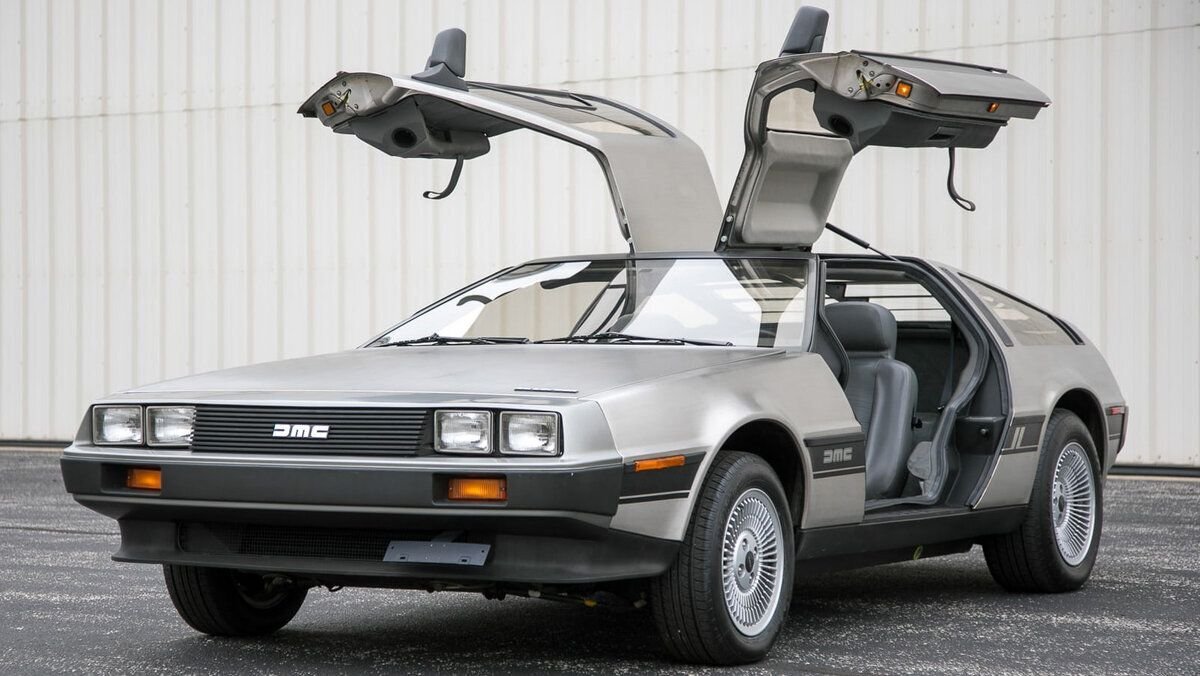 DELOREAN DMC 12 РЅРѕРІС‹Р№