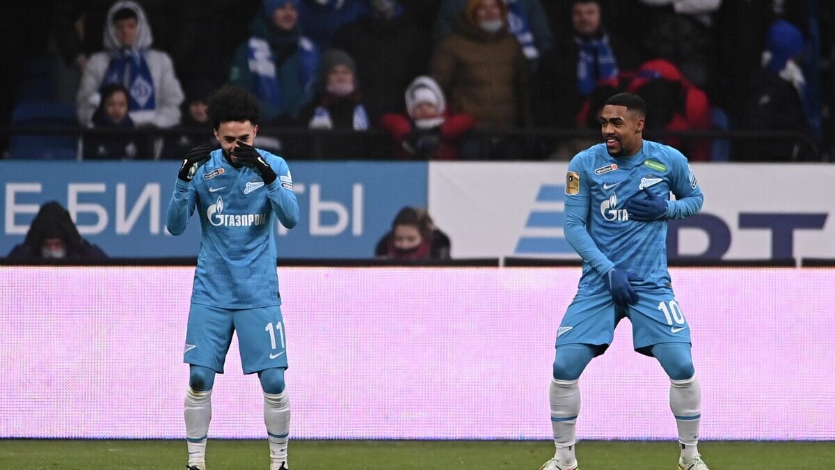    Игроки "Зенита" Клаудиньо (автор гола) и Малком (справа) © РИА Новости / Алексей Филиппов