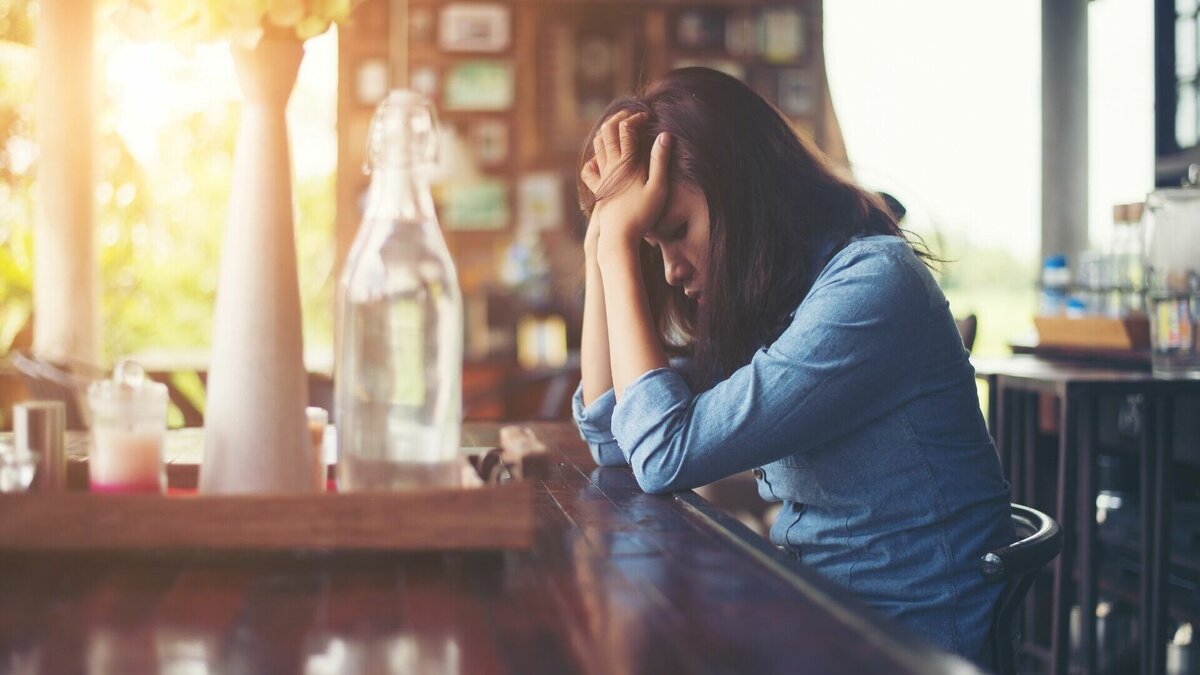     Особенно внимательны к себе в период нестабильной погоды должны быть люди с хроническими заболеваниями. Об этом рассказал в соцсетях министр здравоохранения республики.