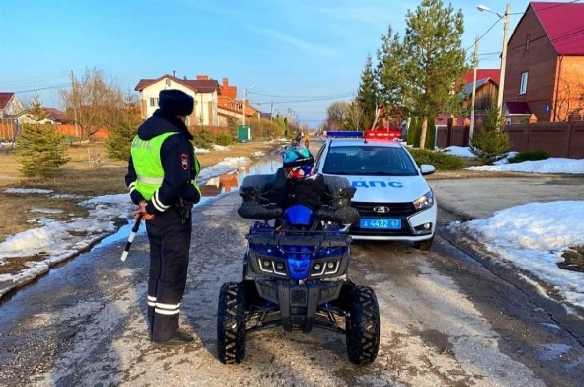    В селе Ягодное полиция поймала 6-летнего нарушителя ПДД на квадроцикле
