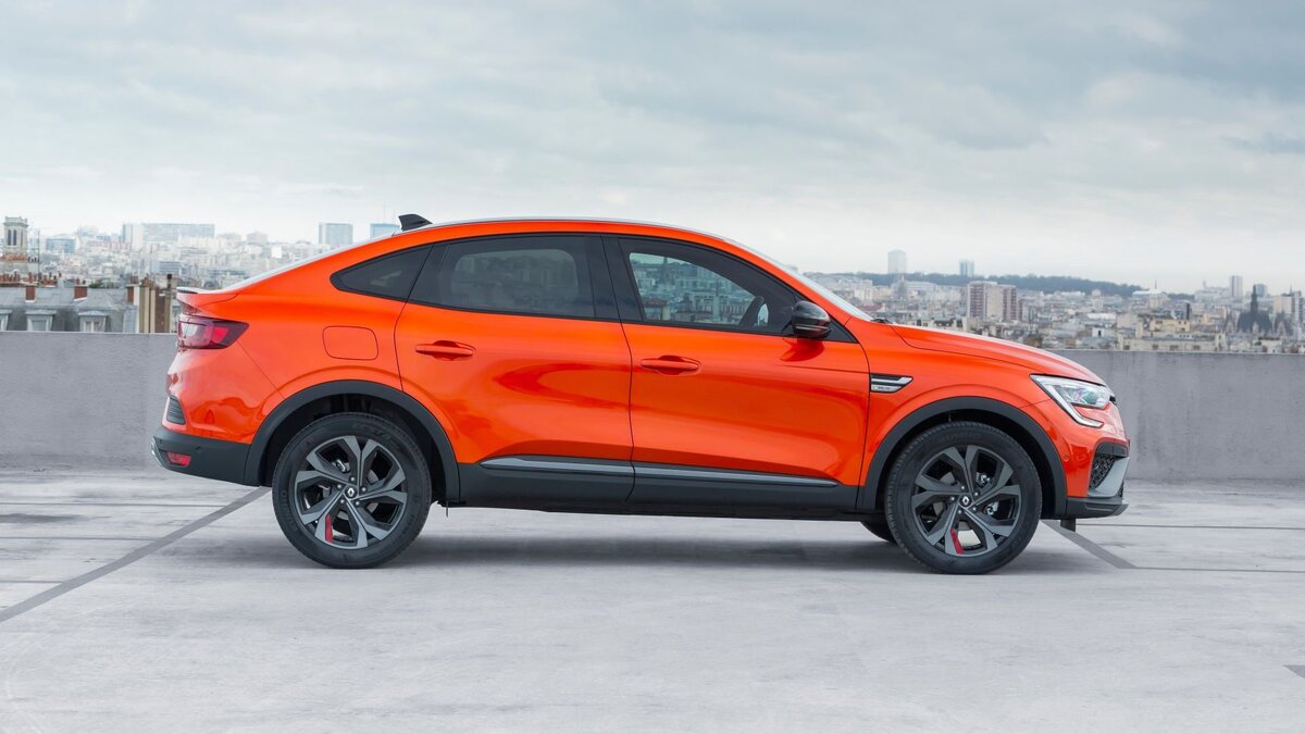      Renault Arkana E-Tech