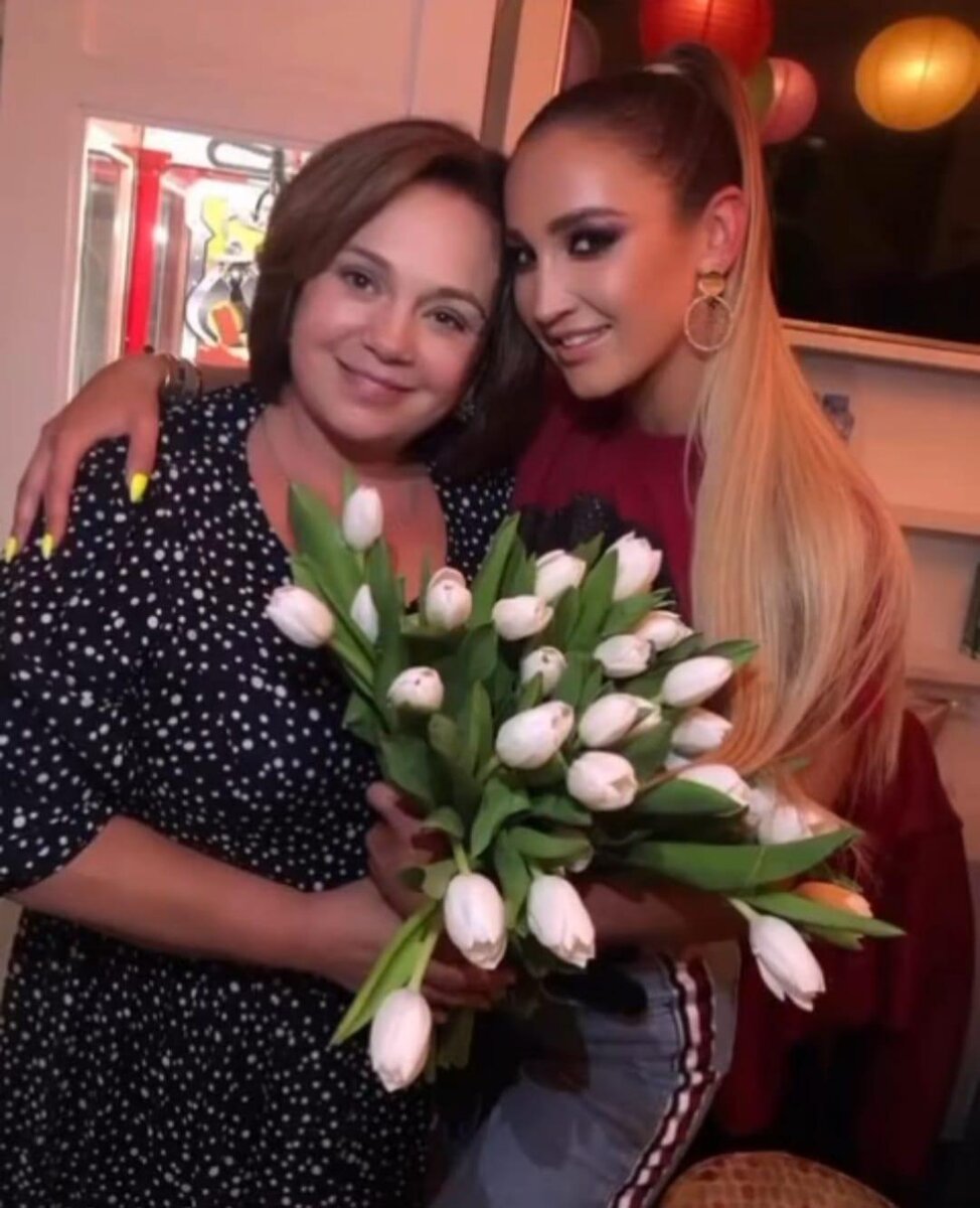    Ольга Бузова с мамой