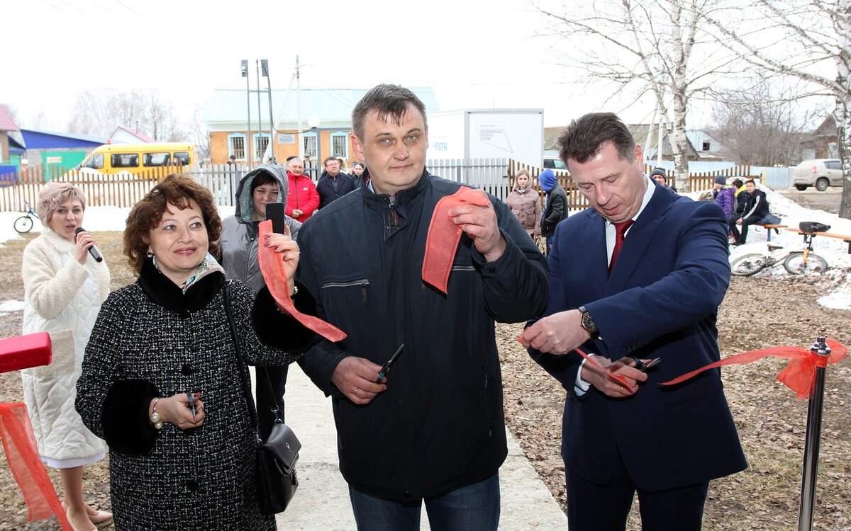 В поселке Ук Ашинского района открыли обновленный сельский клуб | ЕДИНАЯ  РОССИЯ | Челябинская область | Дзен