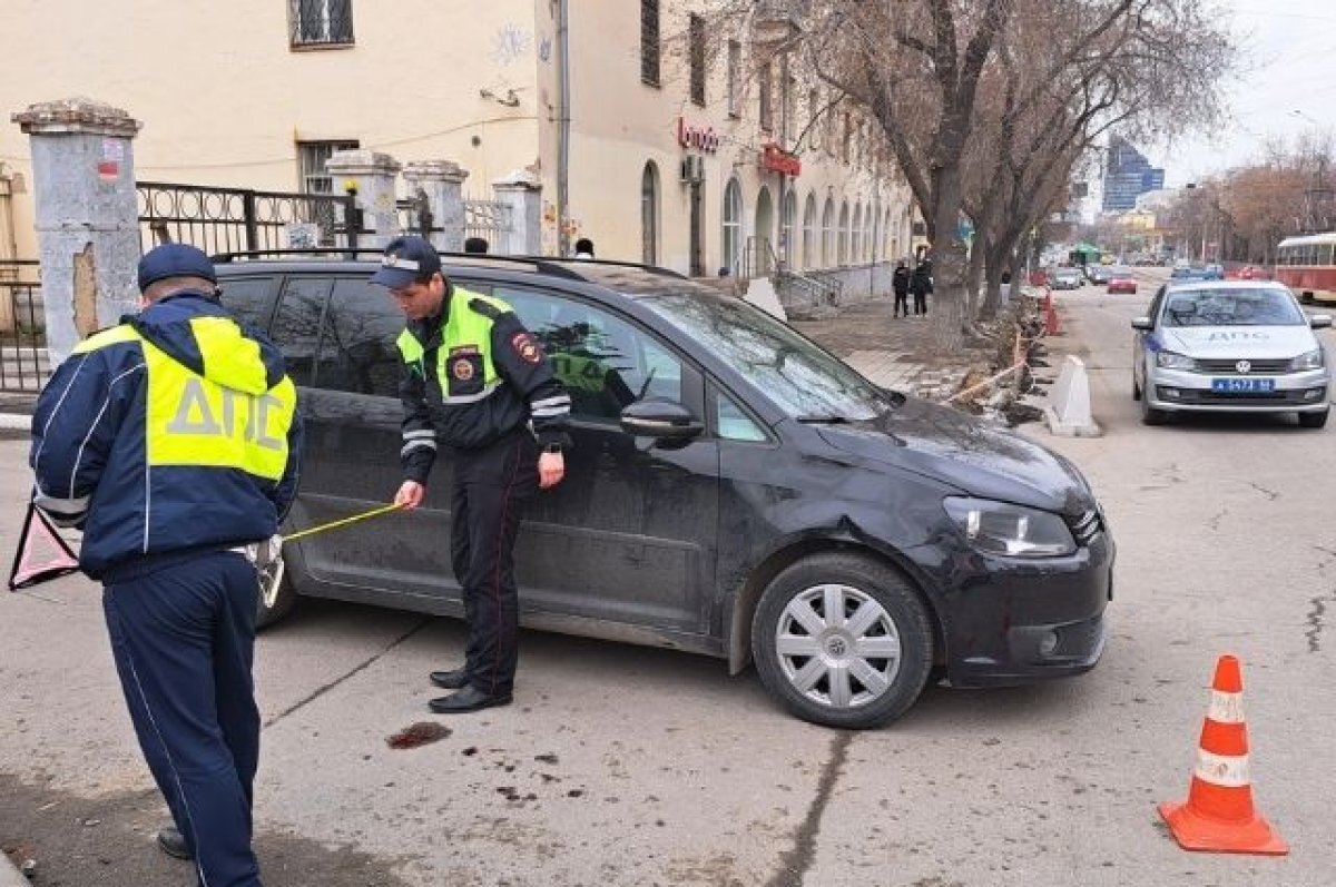    Несовершеннолетняя екатеринбурженка на самокате пострадала в аварии