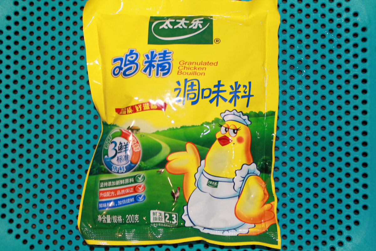 Китайский куриный бульон и кунжутное масло