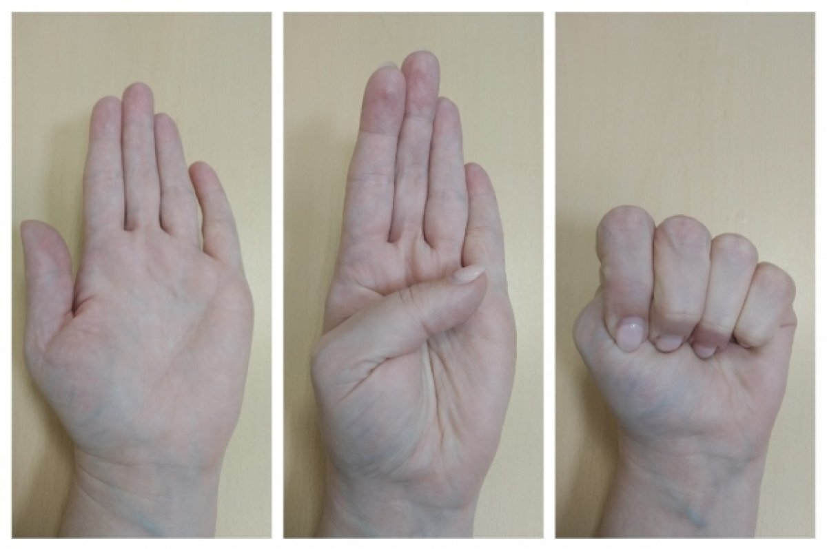 Девочка жест помощи. Серьезная жест стоп. Девочка жесты. Ребенок рассказывает. Девушка показывает руками отсом.