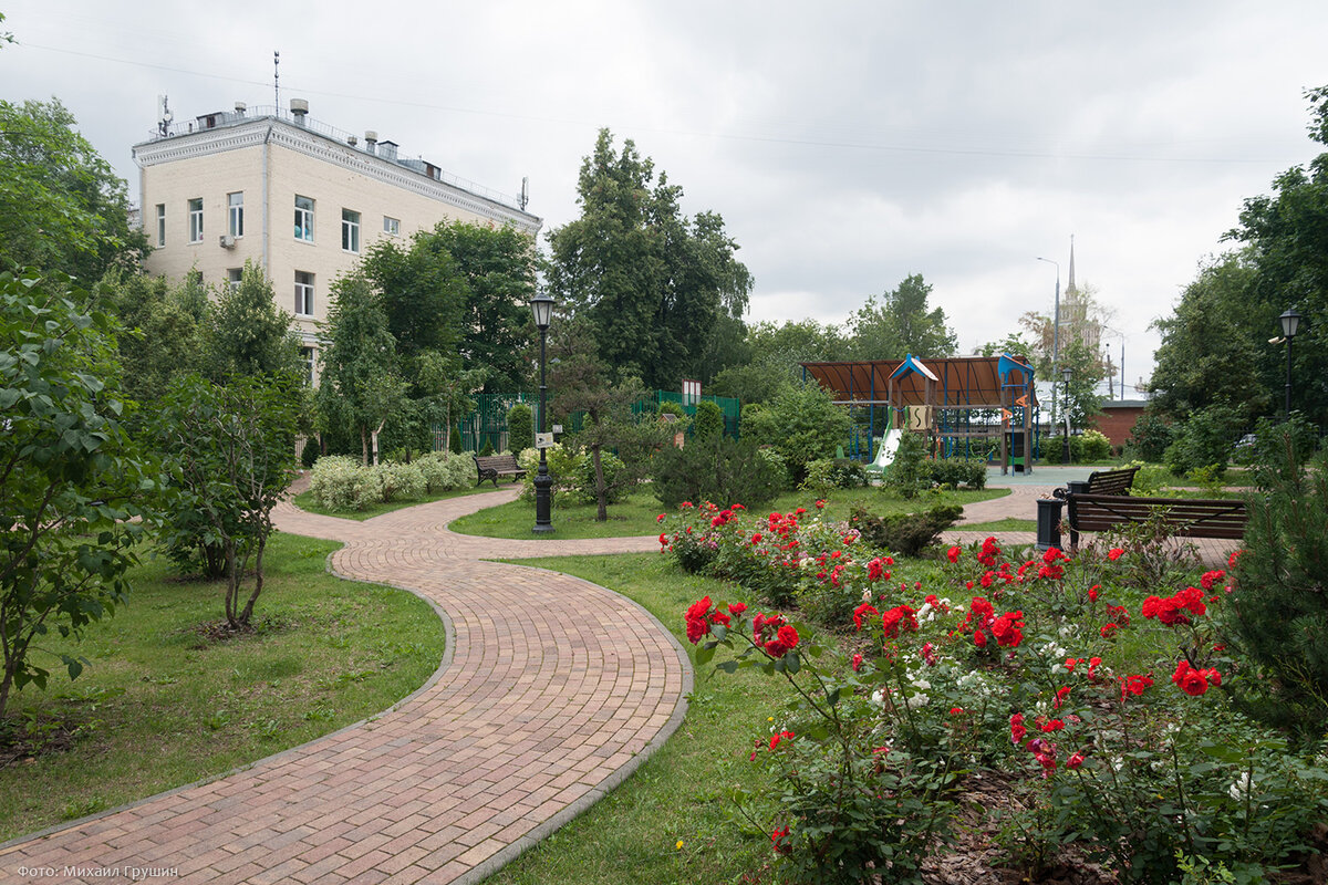 Сквер Промышленников Прохоровых
