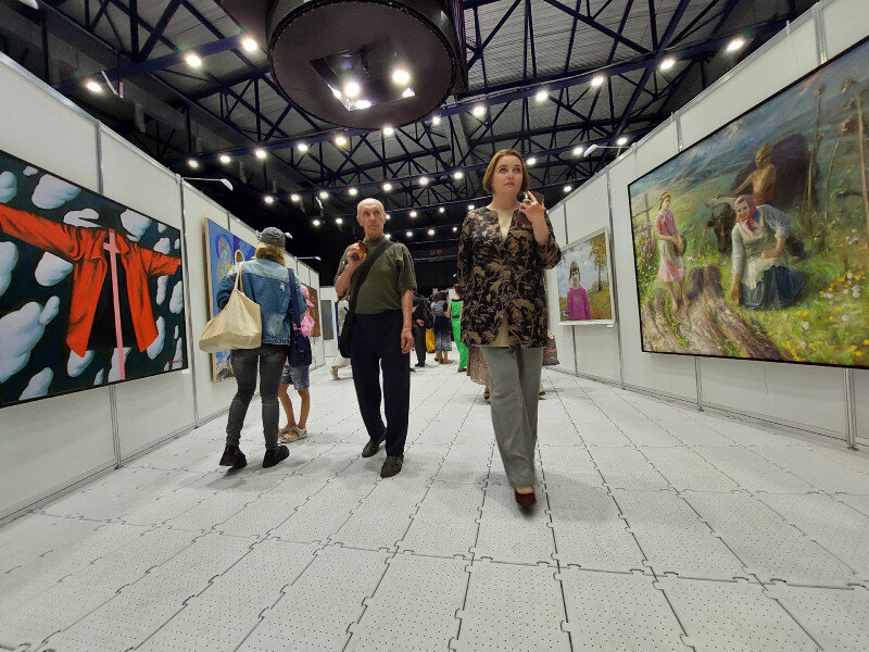 Листайте вправо, чтобы увидеть больше изображений