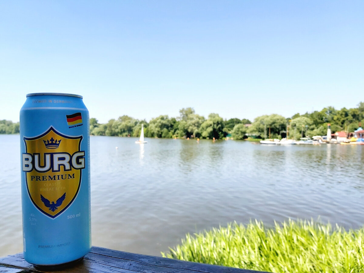 Burg Premium Wheat Beer, фото автора