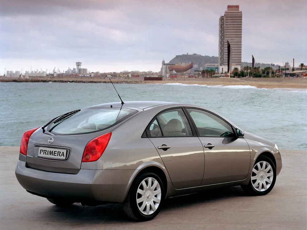 Ниссан примьер. Nissan primera III (p12). Nissan primera p12 хэтчбек. Nissan primera p12 Hatchback. Nissan primera p12 лифтбек.