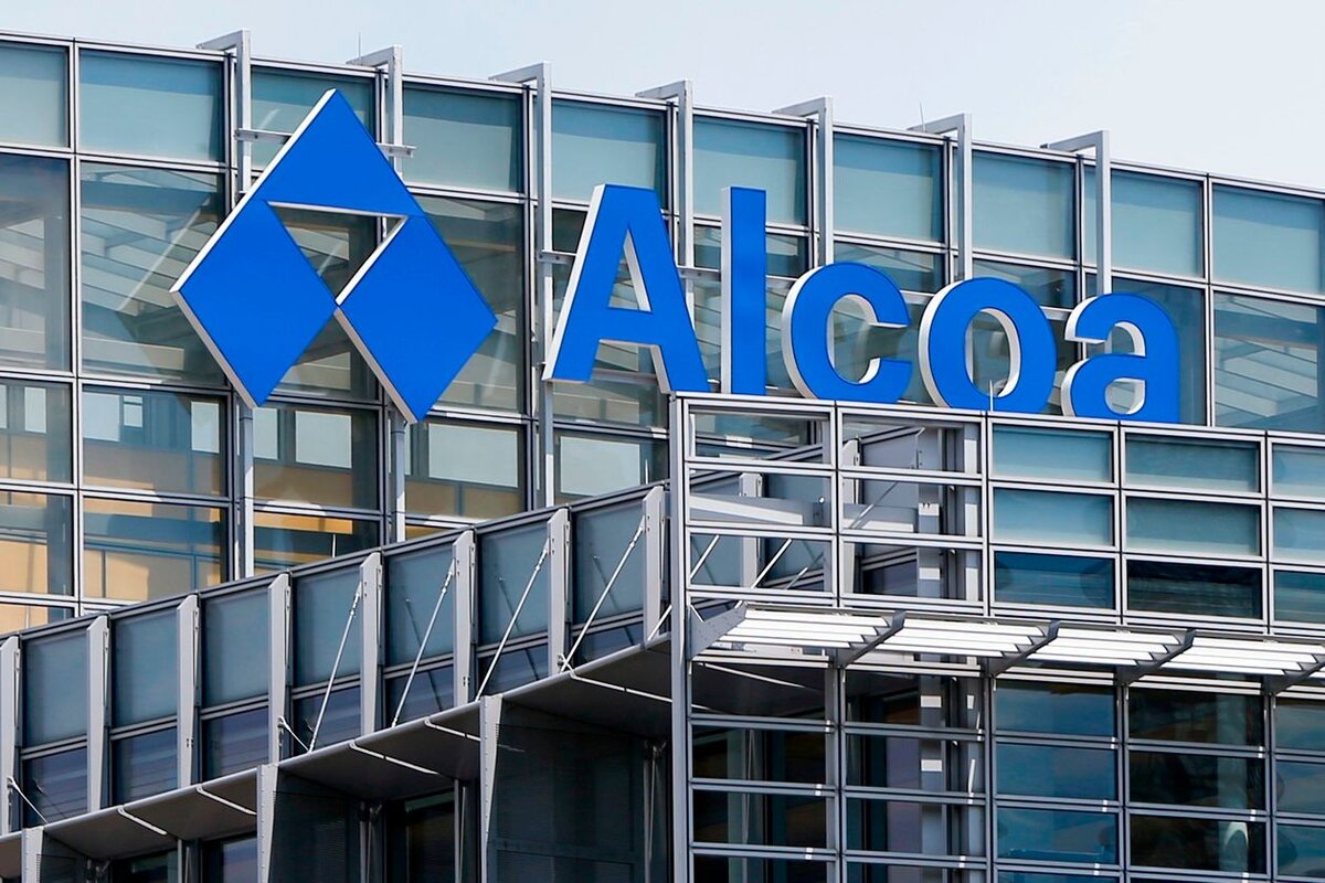 Alcoa - американская металлургическая компания, 2-й в мире по величине производитель алюминия. 
