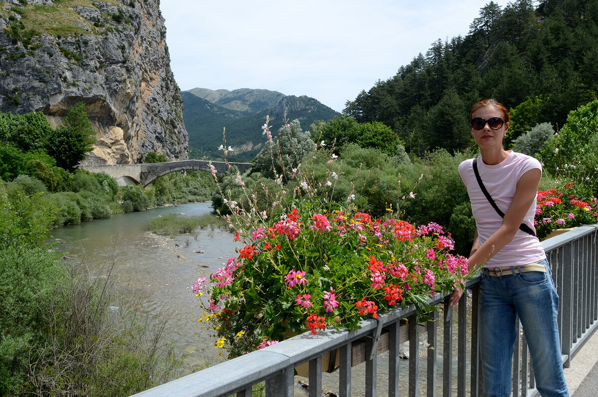 В Грассе герань очень любима, ее сажают даже в общественных местах