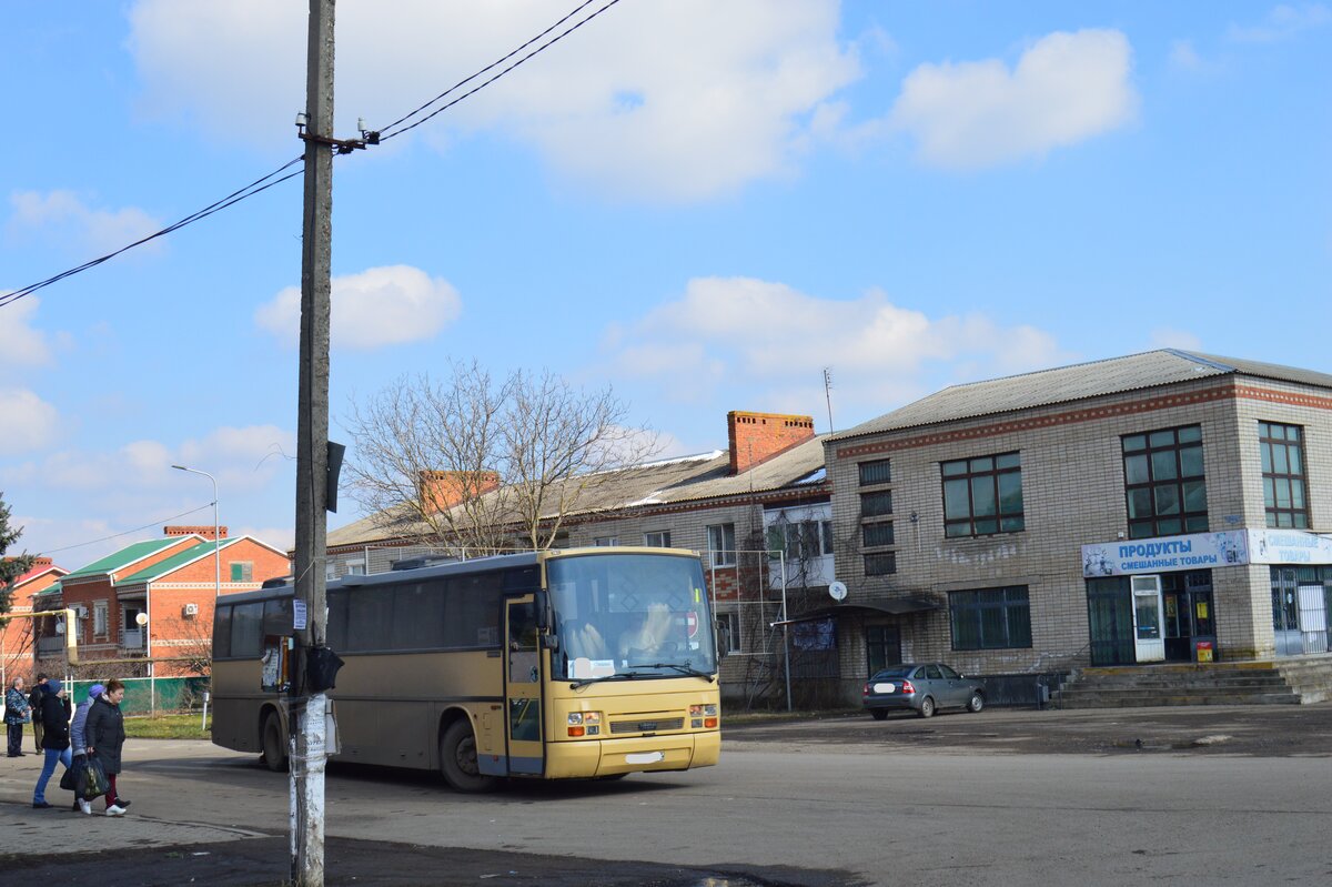 Фото автора. Станичный автобус.