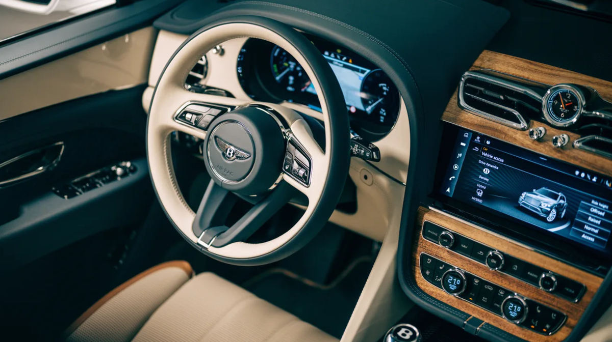 Bentley Bentayga Odyssean Edition