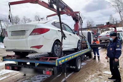    Эвакуация машины на штрафстоянку © Пресс-служба Министерства транспорта и дорожной инфраструктуры Московской области