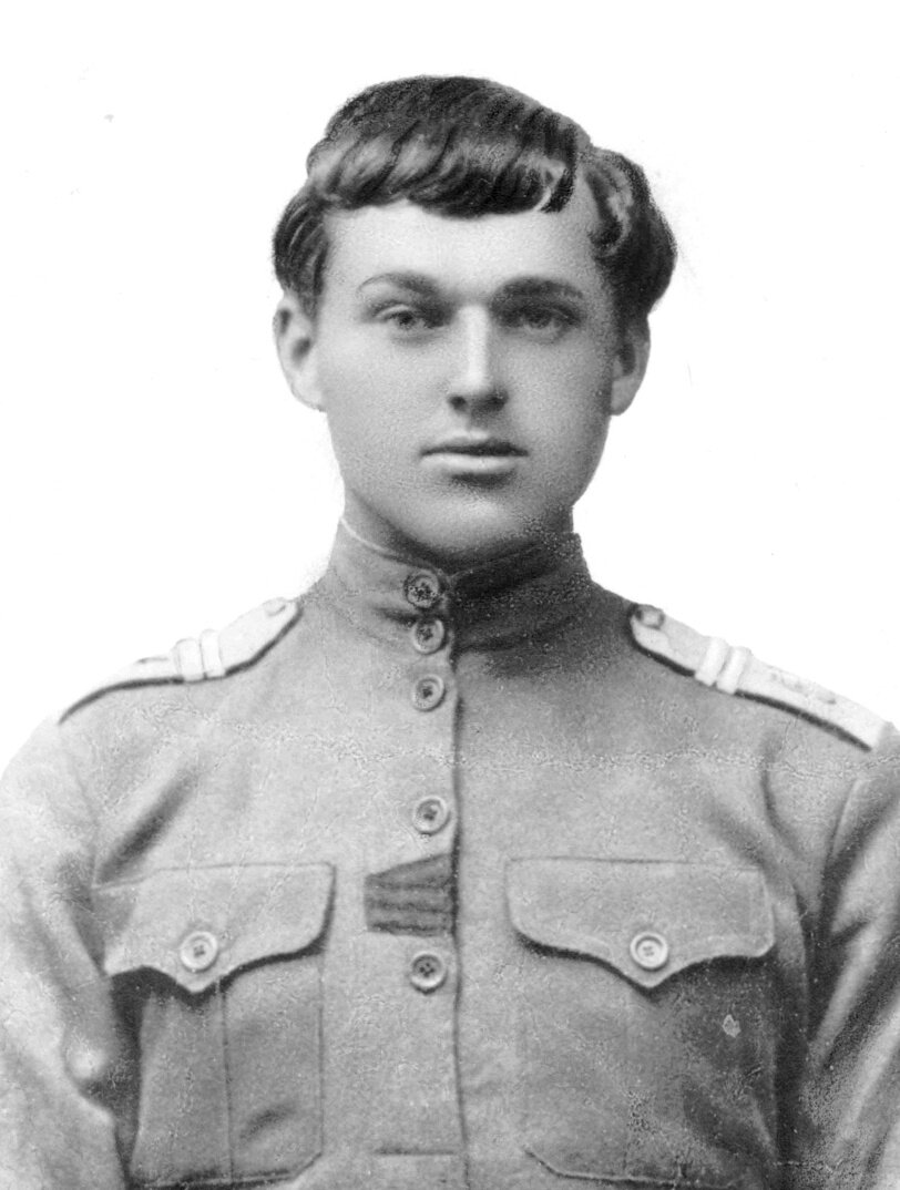 К. К. Рокоссовский в молодости. Все фото с открытых источников.