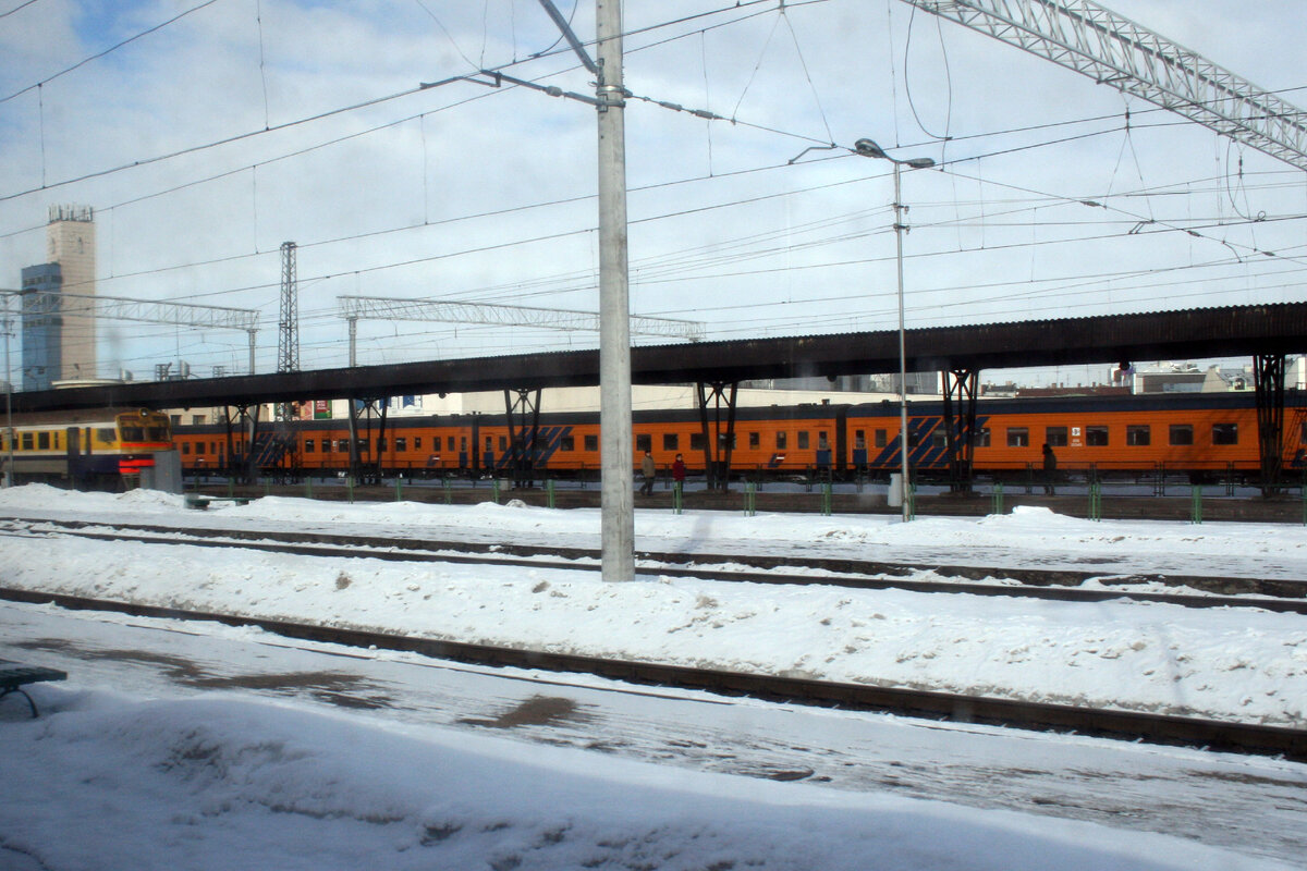 2010 год. ж/д станция Рига.