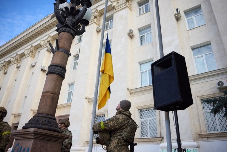    Экс-советник главы офиса президента Украины Алексей Арестович назвал Украину пешкой в борьбе России и Запада