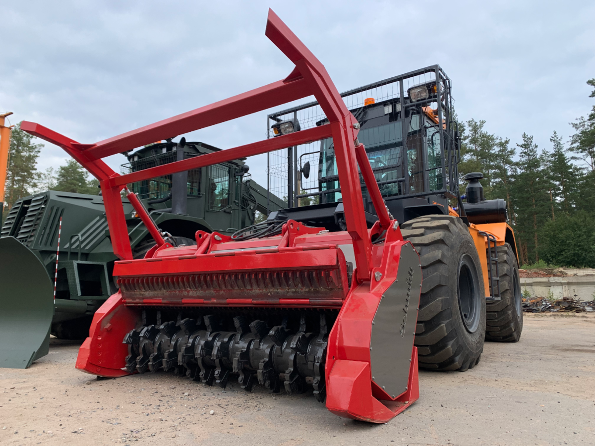 Мульчерный комплекс на базе трактора Станислав